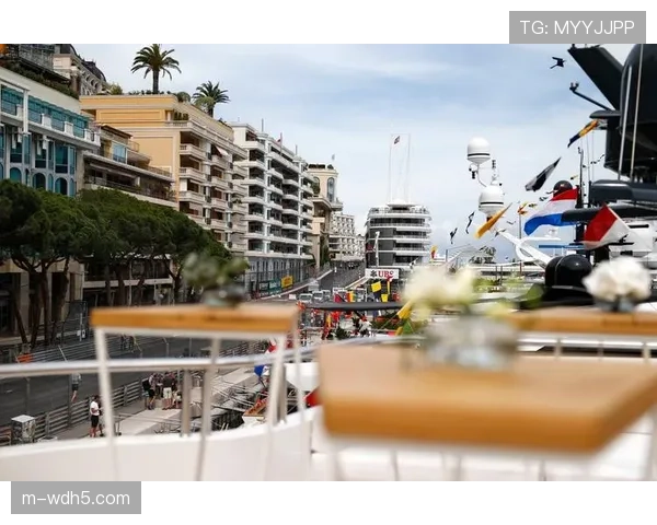 深度复盘：解析摩纳哥三月至四月的战术微调如何带来五场不败